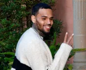 Chris Brown – Transparency