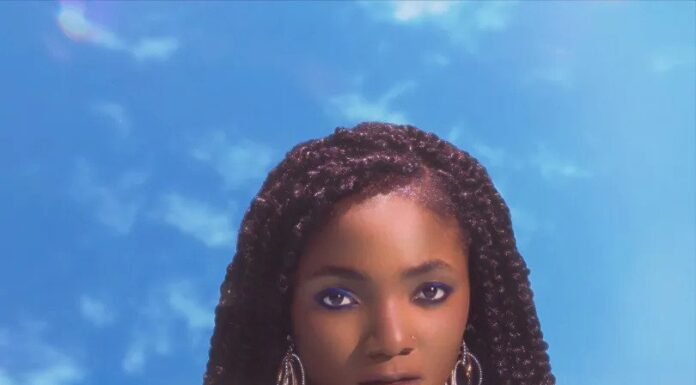 Simi – Stranger (Instrumental)